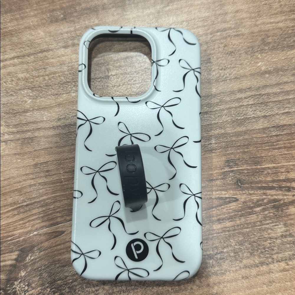 Loopy Case Black and White Bow Design iPhone 15 pro